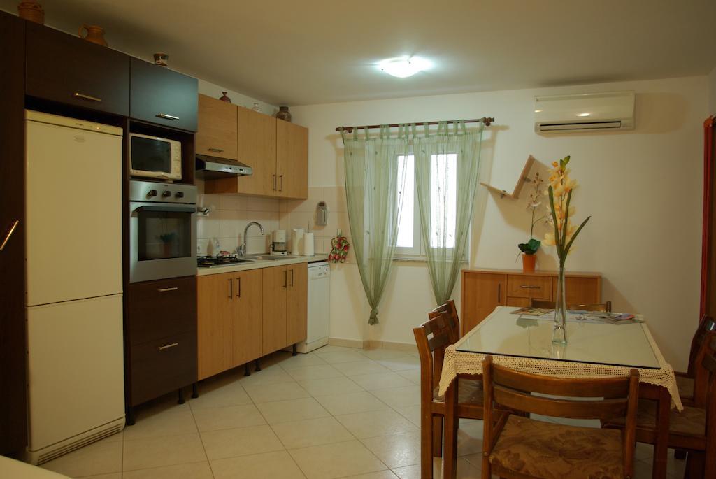 Apartment Varos Задар Екстер'єр фото